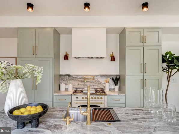 1631 13th St NW APT 2, Washington, DC 20009