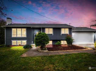 697 Allan St, Blaine, WA 98230