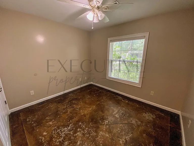 3804 Olive St — Photo 15