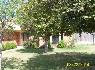 1628 N Zimmers St, Pampa, TX 79065