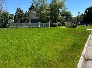 706 Borton Ave, Essexville, MI 48732