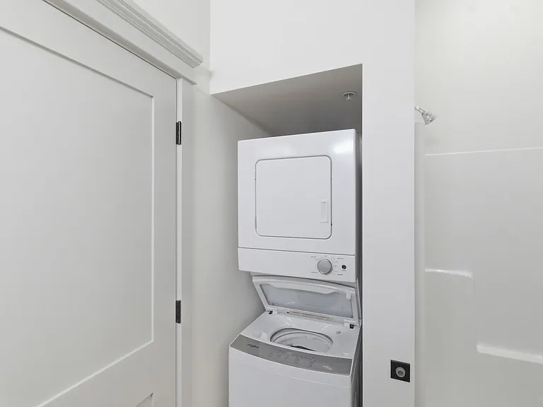 455 Court St NE #206 — Photo 10