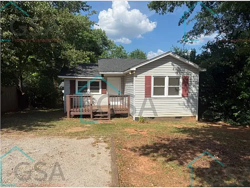 121 Vernon St Photo 1