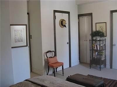 5th image of 23 E 74th St APT 11G