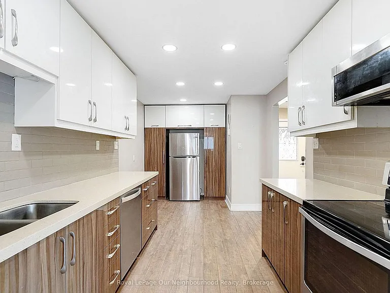 1669 Alwin Cir — Photo 8