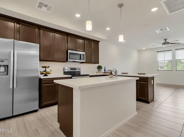 2660 S EQUESTRIAN Drive #103, Gilbert, AZ 85295