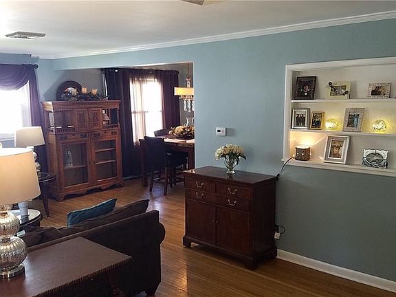 5th image of 9308 Hennepin Ave