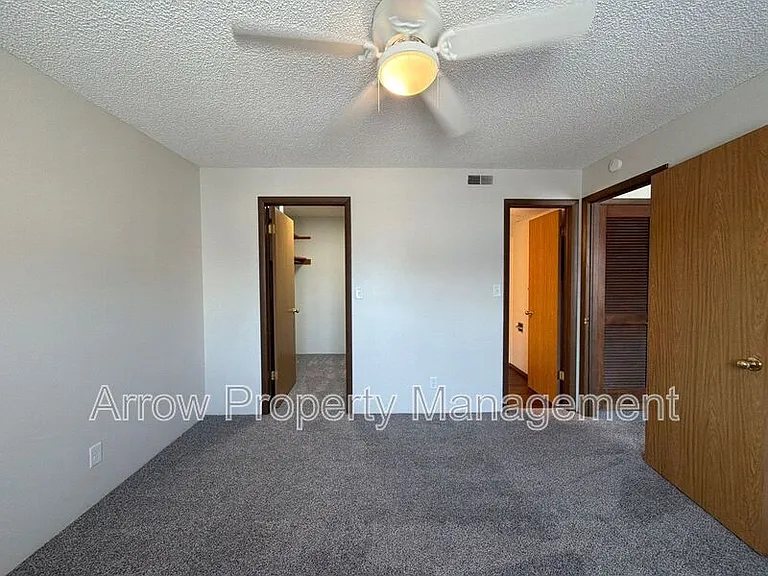 1431 D St #8 — Photo 10