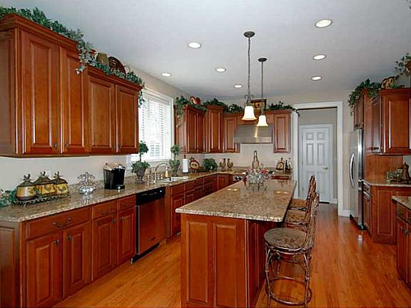 5th image of 5080 Carnoustie Ct