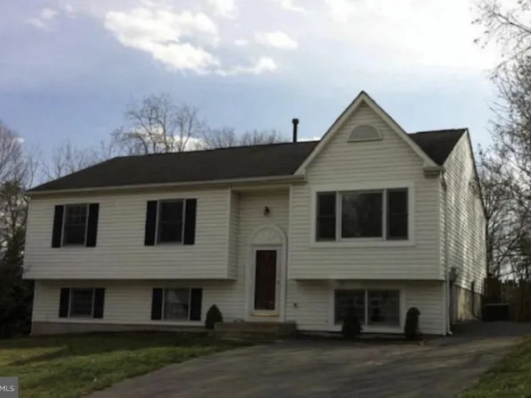 303 Pembridge Dr, Winchester, VA 22602