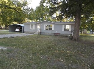 301 W Neosho Ave, Thayer, KS 66776