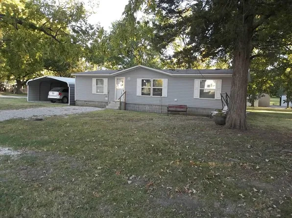 301 W Neosho Ave, Thayer, KS 66776