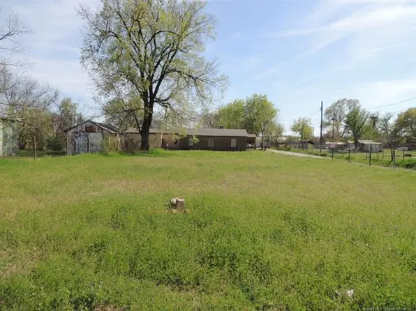 618 W 37th Pl, Tulsa, OK 74107