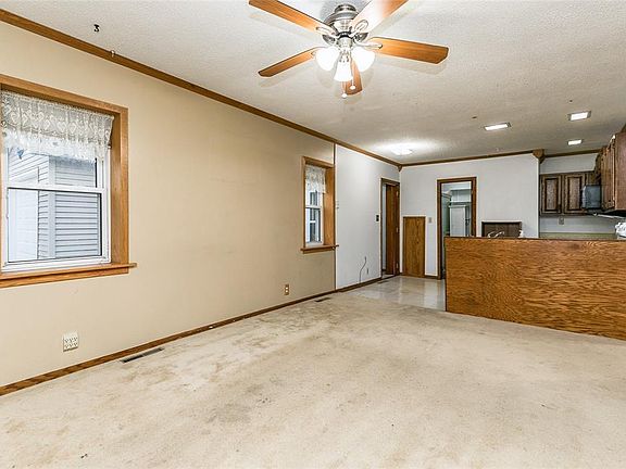 5th image of 1005 16th St