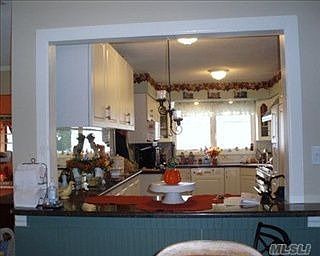 1st image of 253 N Linden St