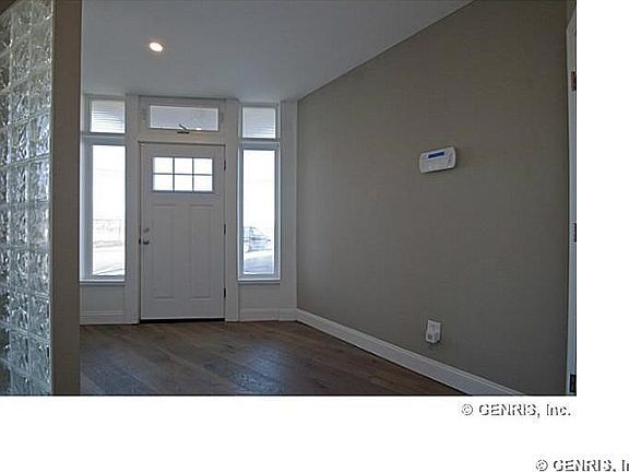 3rd image of 179 Atlantic Ave