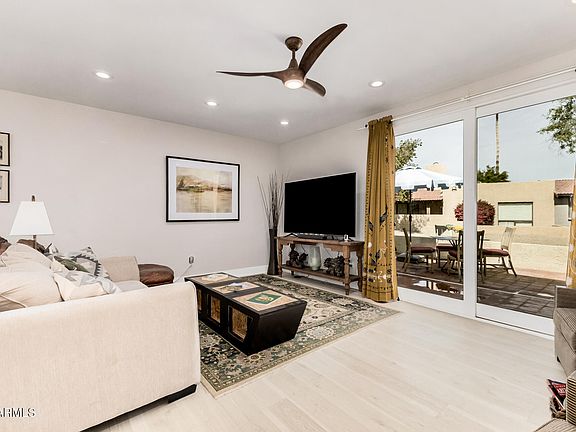 3rd image of 26055 N BRAVO Lane