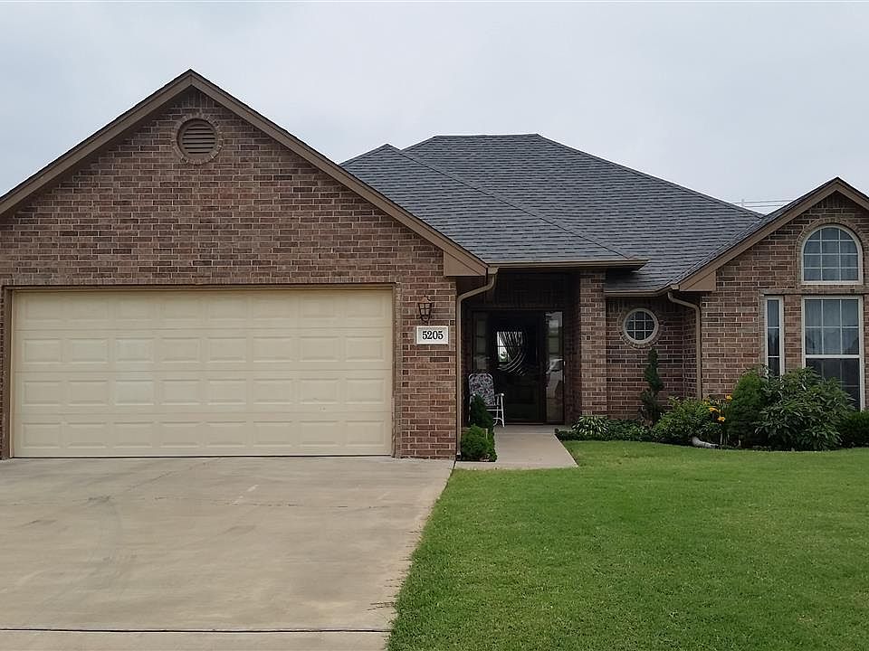 1st image of 5205 Yorkshire Dr
