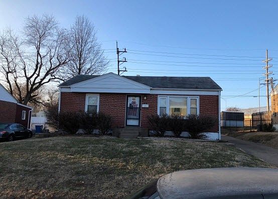 1st image of 200 Saint Cornelius Ln