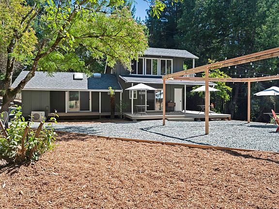 4th image of 10640 Occidental Road