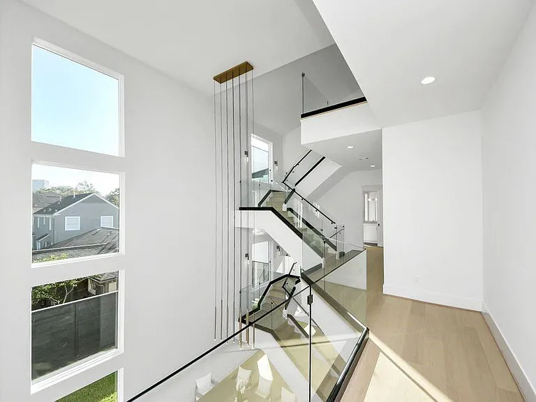 2232 Swift Blvd — Photo 19