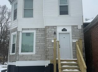 7326 S Woodlawn Ave, Chicago, IL 60619