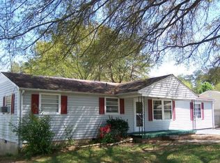 728 Carrington Ln, Eden, NC 27288