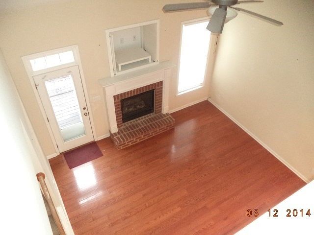 2nd image of 45 Weaver Cir