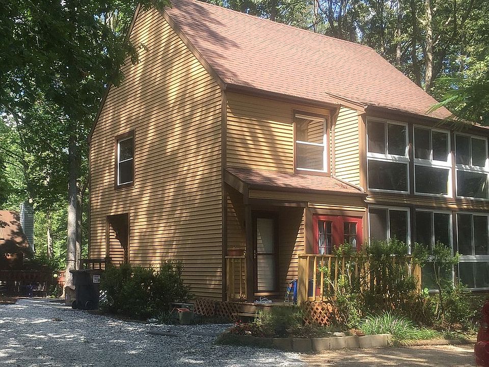1st image of 8504 Eastwood Ct