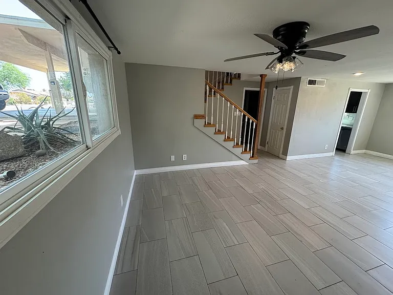 1107 E Broadmor Dr — Photo 14