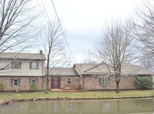 8571 Hitchcock Rd, Youngstown, OH 44512