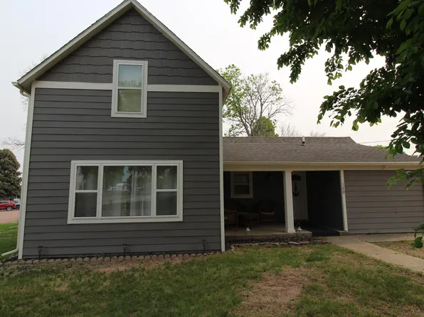 120 W Kellam Ave, Chamberlain, SD 57325
