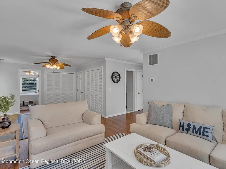 608 Brielle Ave — Photo 16