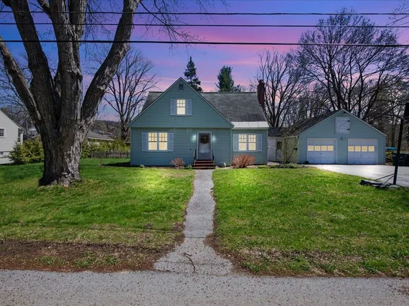 7 Quintin Court, St. Albans City, VT 05478