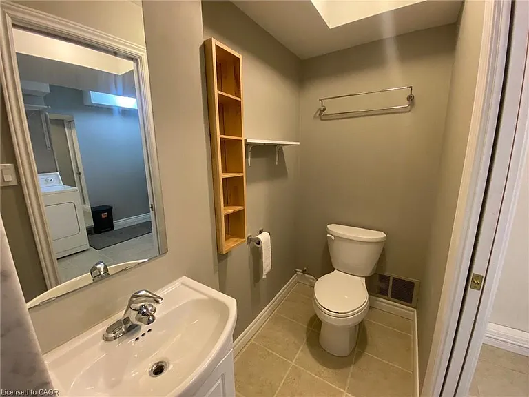 895 Maple Ave #124 — Photo 22