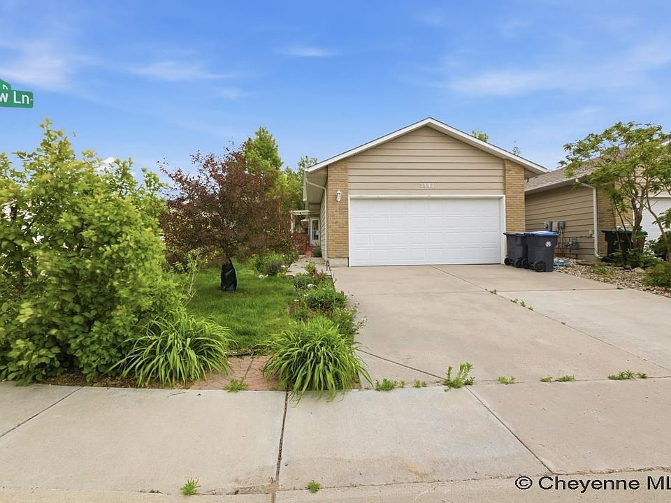 1st image of 3802 Village View Ln