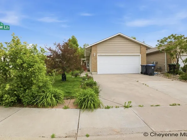 3802 Village View Ln, Cheyenne, WY 82009