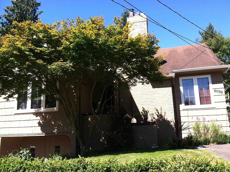 2nd image of 6039 25th Ave NE