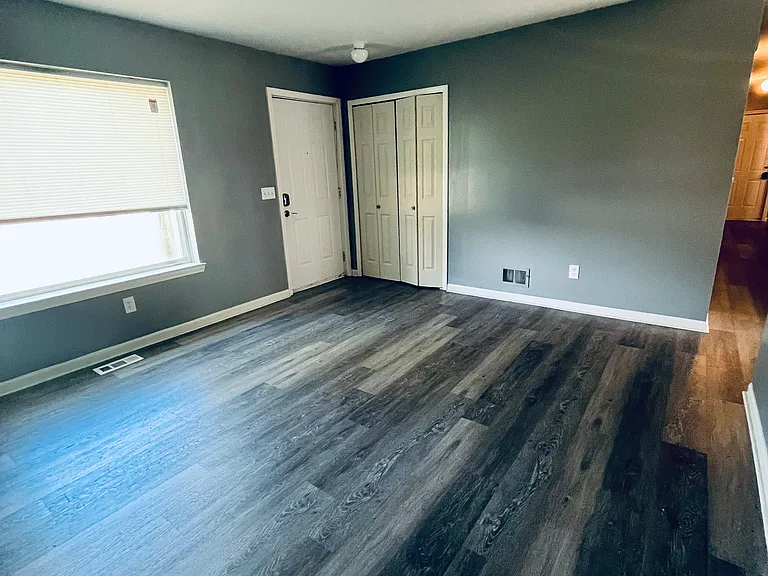 2242 Plum Dr — Photo 11