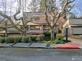259 98th Ave NE, Bellevue, WA