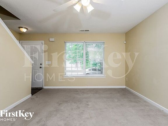 4th image of 613 Stadler Pointe