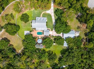 13966 Pine Woods Ln E, Sarasota, FL 34240
