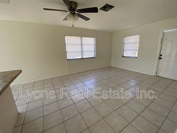 5th image of 801 SE 5th Ave #2B