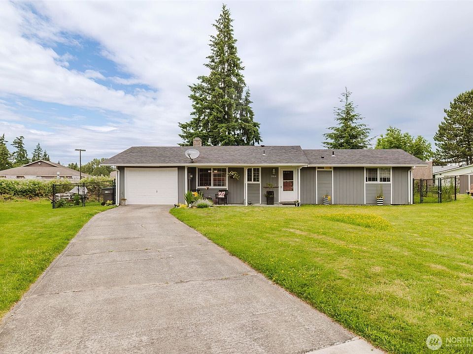 1st image of 2864 SE Flaiz Court