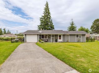 2864 SE Flaiz Ct, Pt Orchard, WA 98366