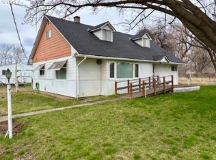 47587 Wawane Ln, Pendleton, OR 97801