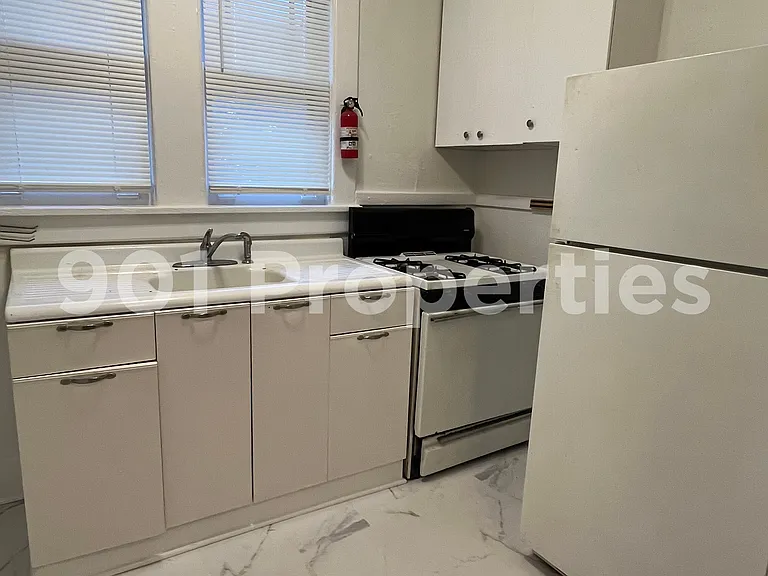 1891 Nelson Ave — Photo 7