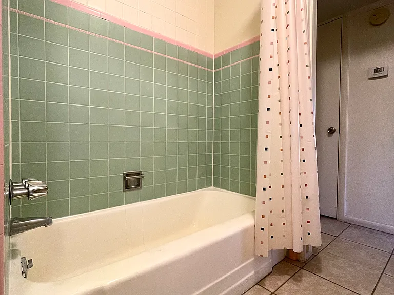 2308 N Richey Blvd — Photo 13