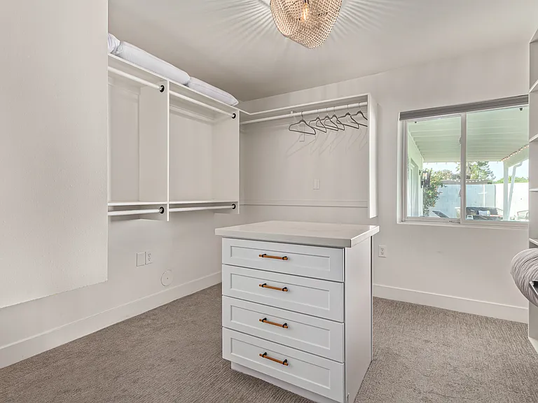 5202 E Karen Dr — Photo 16