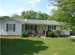 103 Graves St, Portland, TN 37148